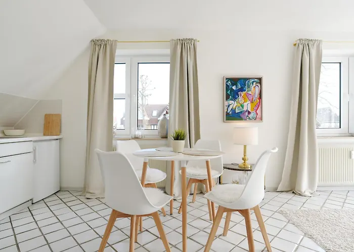 Wohldstr 11 Wohldstr 11 4 *